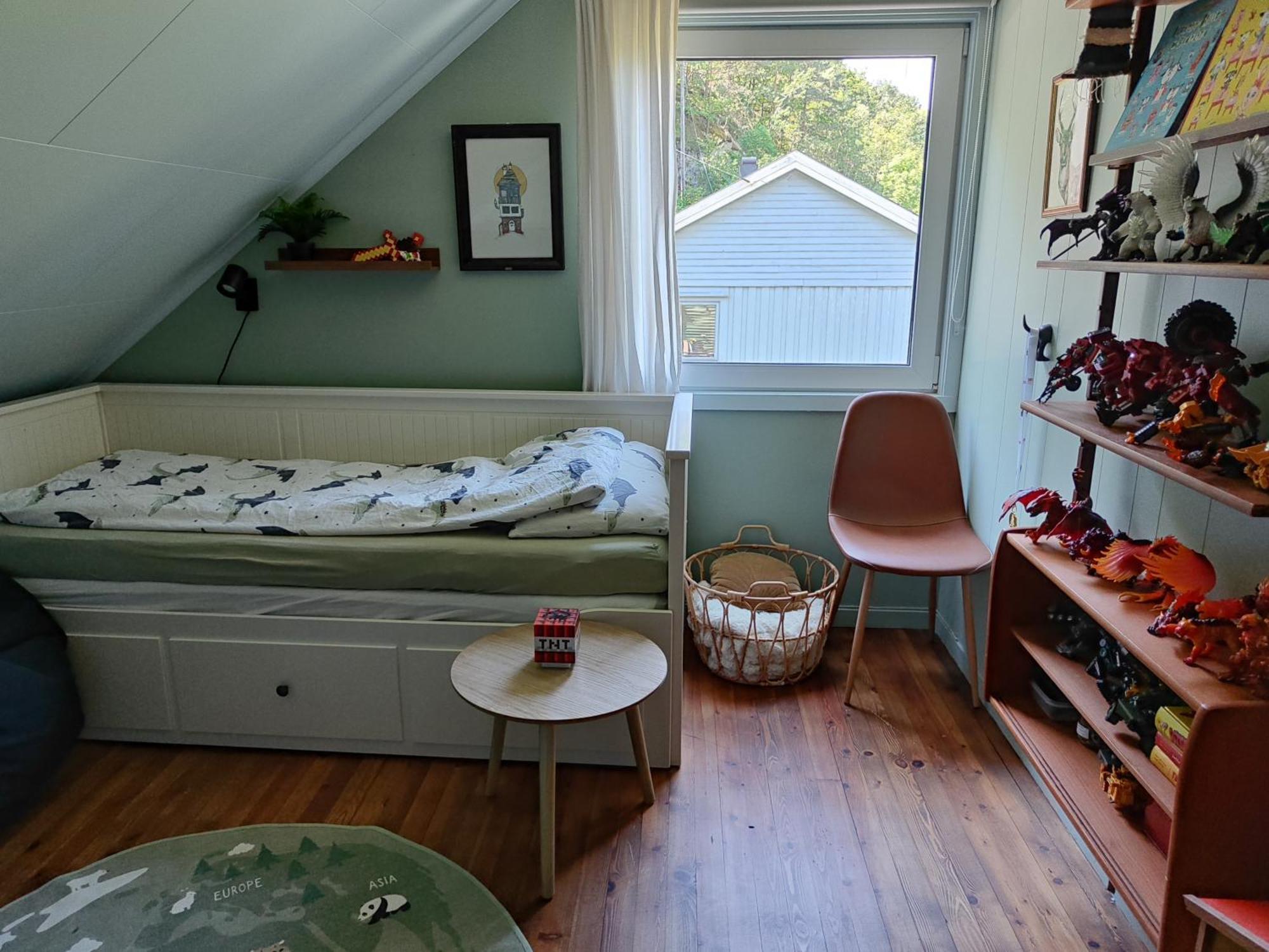 Holiday home Cozy House With A Garden, Child-friendly *